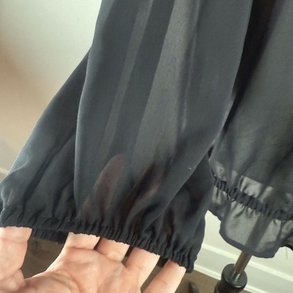 A.N.A Women’s Black‎ Sheer Blouse XL Tie Neck Long Sleeve Lightweight Size XL - Picture 4 of 11